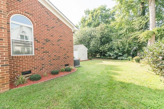 703 S Lismore CT, Newport News, VA 23602