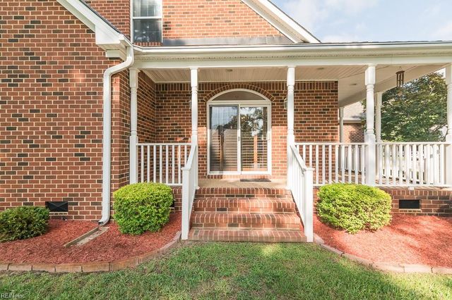703 S Lismore CT, Newport News, VA 23602