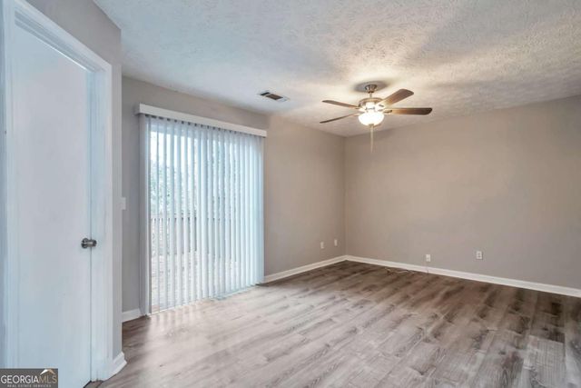 5918 Crescent Ridge Court, Lithonia, GA 30058