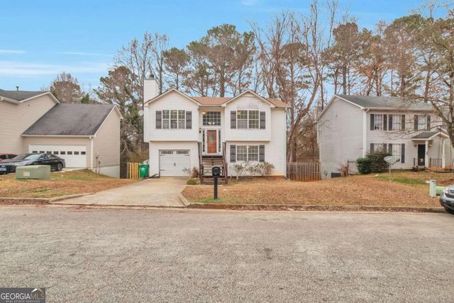 5918 Crescent Ridge Court, Lithonia, GA 30058