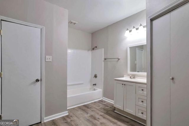 5918 Crescent Ridge Court, Lithonia, GA 30058