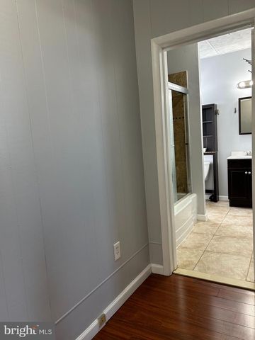 114 W ATLANTIC - UNIT "C" - 2ND FLOOR AVE, Audubon, NJ 08106