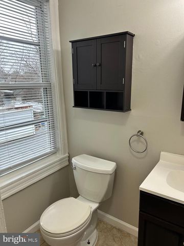 114 W ATLANTIC - UNIT "C" - 2ND FLOOR AVE, Audubon, NJ 08106