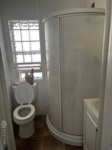 2218 Rugby Road, Dayton, OH 45406
