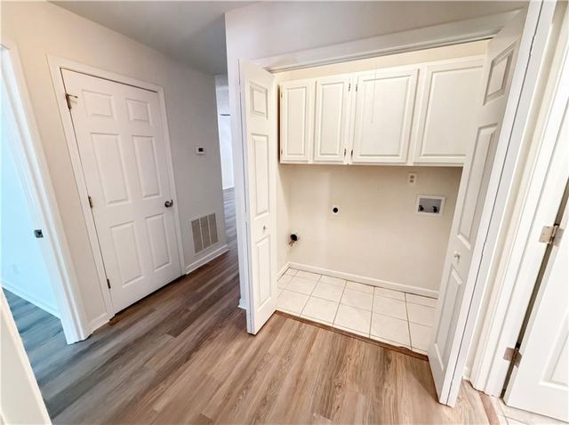 1121 Canvas Back Drive, Woodstock, GA 30189