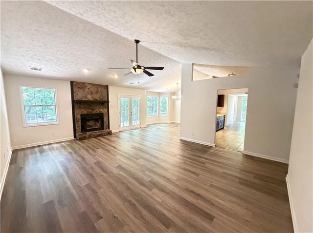 1121 Canvas Back Drive, Woodstock, GA 30189