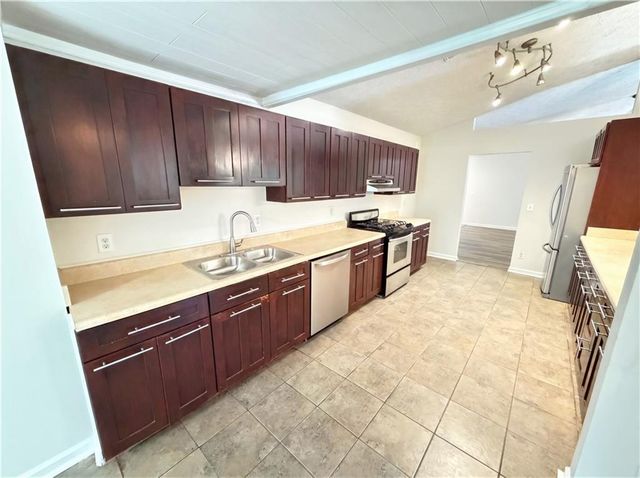 1121 Canvas Back Drive, Woodstock, GA 30189