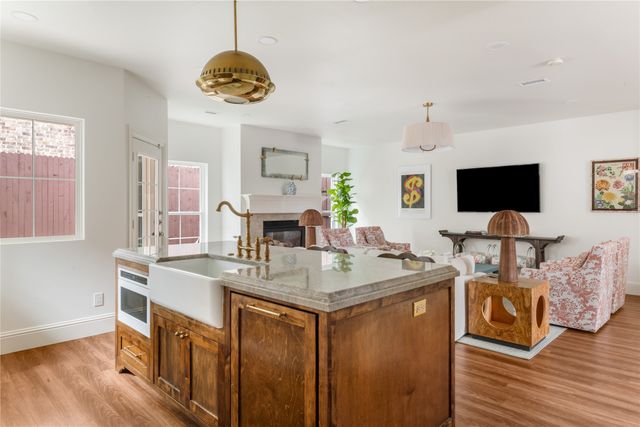 2231 Matilda Street, Dallas, TX 75206