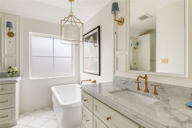 2231 Matilda Street, Dallas, TX 75206