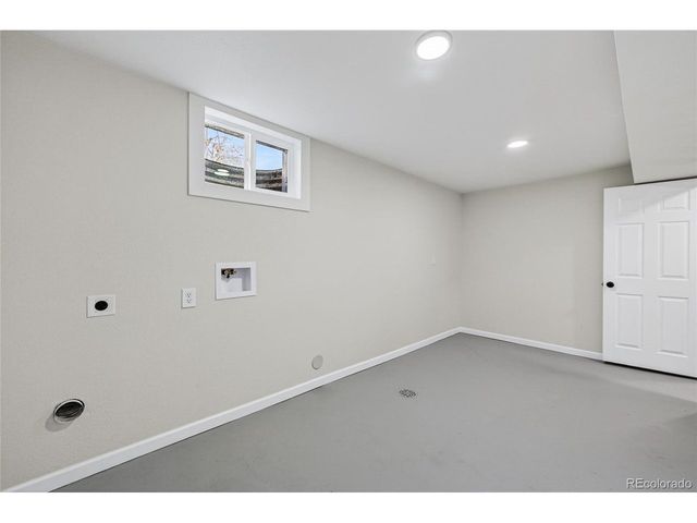 337 Buchanan Ave, Firestone, CO 80520