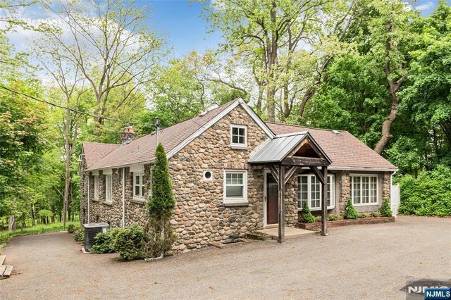 157 Chestnut Ridge Road, Montvale, NJ 07645