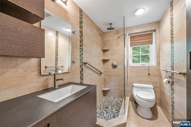 157 Chestnut Ridge Road, Montvale, NJ 07645