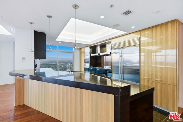 13700 Marina Pointe Drive 1903, Marina Del Rey, CA 90292