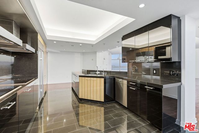 13700 Marina Pointe Drive 1903, Marina Del Rey, CA 90292