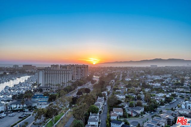 13700 Marina Pointe Drive 1903, Marina Del Rey, CA 90292