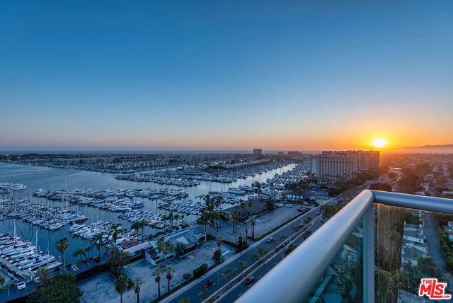 13700 Marina Pointe Drive 1903, Marina Del Rey, CA 90292