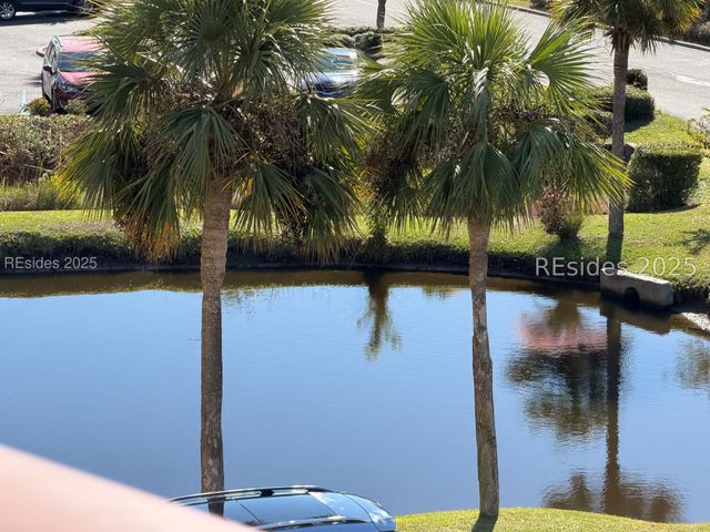 40 Folly Field Road 329, Hilton Head Island, SC 29928