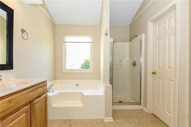 337 Marylebone Drive, Kernersville, NC 27284