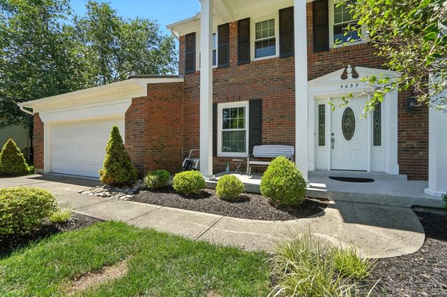 9037 Winthrop Drive, Montgomery, OH 45249