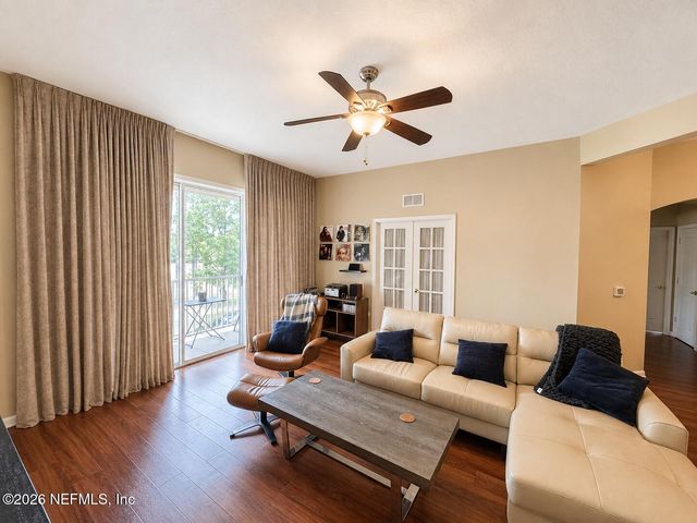 785 OAKLEAF PLANTATION Parkway 733, Orange Park, FL 32065