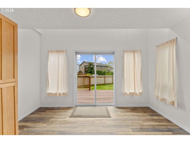 5392 N St, Washougal, WA 98671