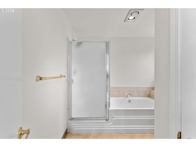 5392 N St, Washougal, WA 98671