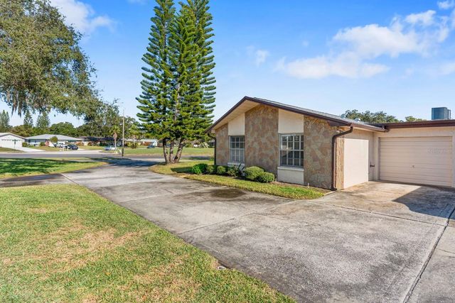 2850 HIGHLANDS BOULEVARD A, Palm Harbor, FL 34684