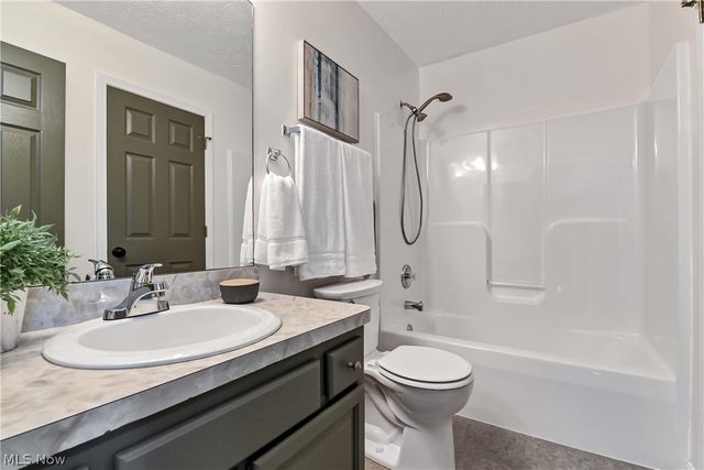 31170 Lily Lane, North Olmsted, OH 44070