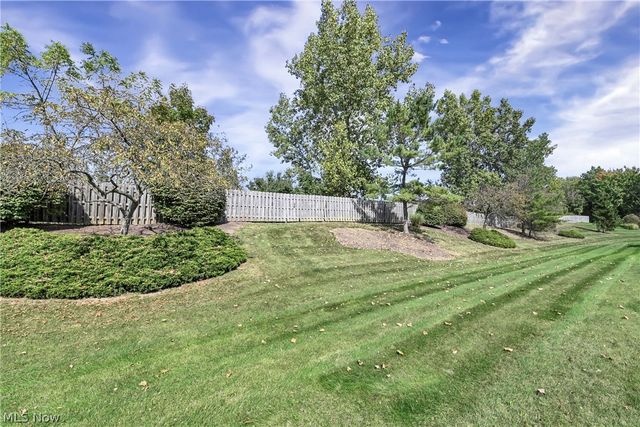 31170 Lily Lane, North Olmsted, OH 44070