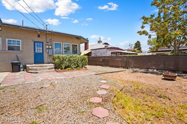 2718 SILVER Avenue B, El Paso, TX 79930
