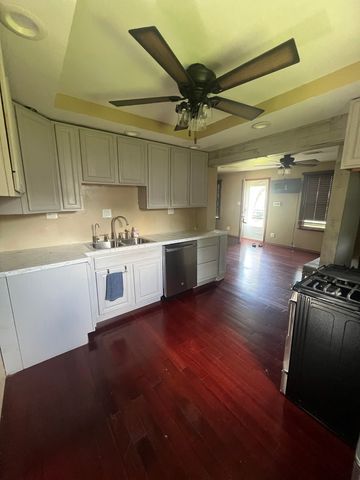 11840 S Hamlin Avenue, Alsip, IL 60803