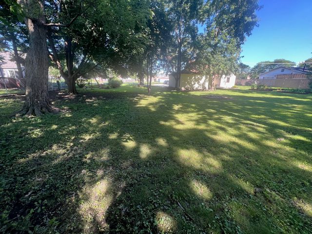 11840 S Hamlin Avenue, Alsip, IL 60803