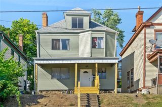723 Taylor Ave, Avalon, PA 15202