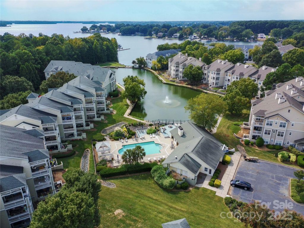 18742 Nautical Drive 305, Cornelius, NC 28031