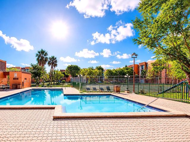 9440 W Flagler Street 205, Miami, FL 33174