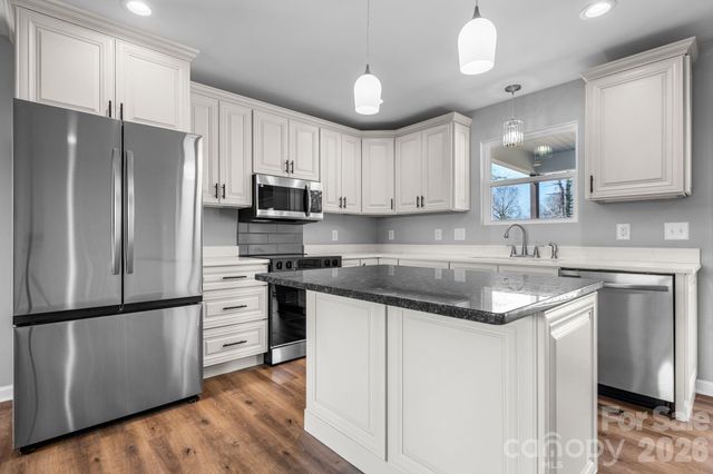 270 Old Lumber Yard Road, Morganton, NC 28655