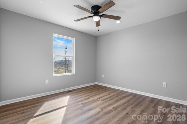 270 Old Lumber Yard Road, Morganton, NC 28655