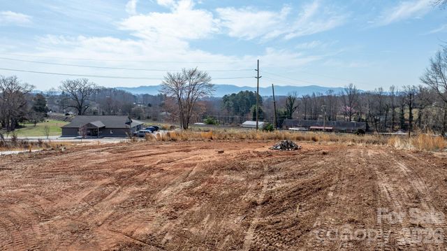 270 Old Lumber Yard Road, Morganton, NC 28655