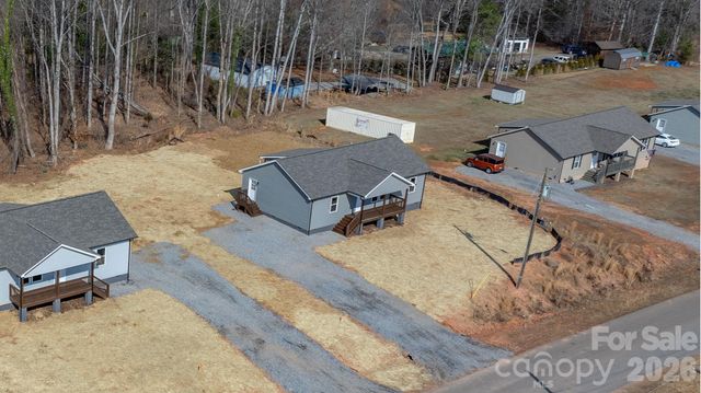 270 Old Lumber Yard Road, Morganton, NC 28655
