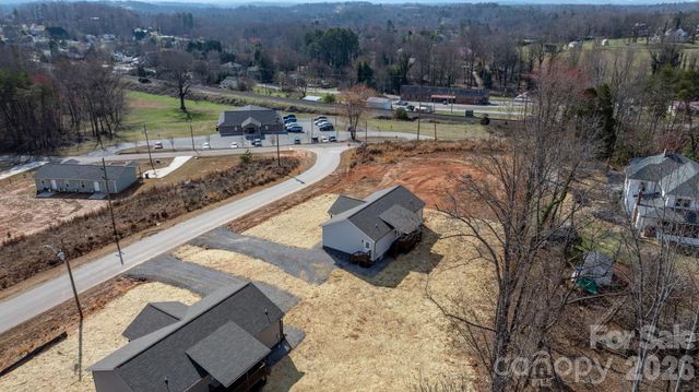 270 Old Lumber Yard Road, Morganton, NC 28655