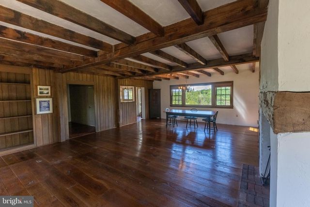 1420 STREET RD, Chester Springs, PA 19425