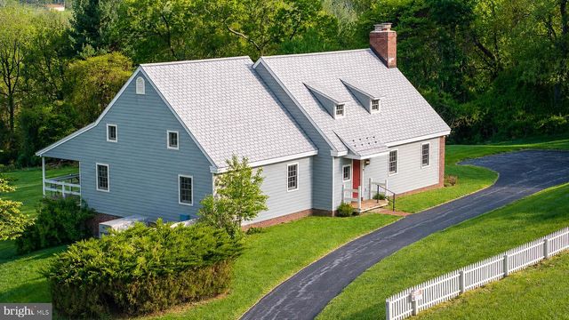 1420 STREET RD, Chester Springs, PA 19425