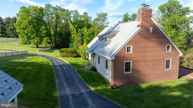 1420 STREET RD, Chester Springs, PA 19425