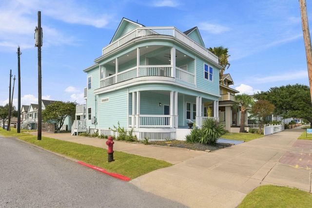 2326 Bernardo De Galvez, Galveston, TX 77550