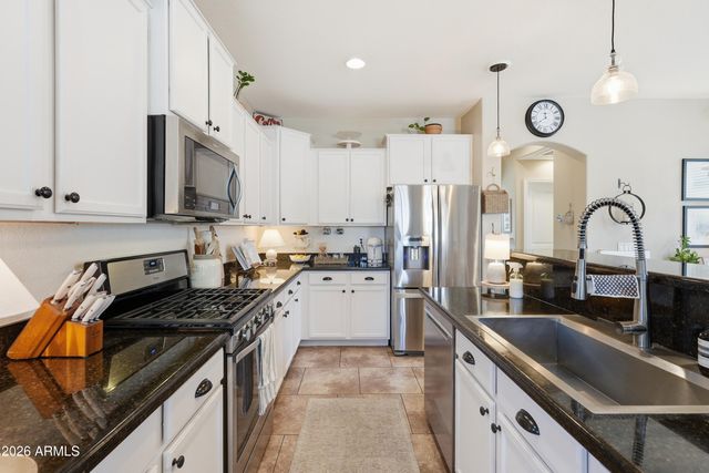 14900 W VOLTAIRE Street, Surprise, AZ 85379