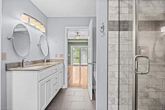 145 Savannah Court, Advance, NC 27006