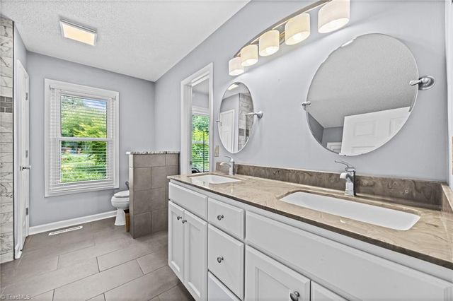 145 Savannah Court, Advance, NC 27006