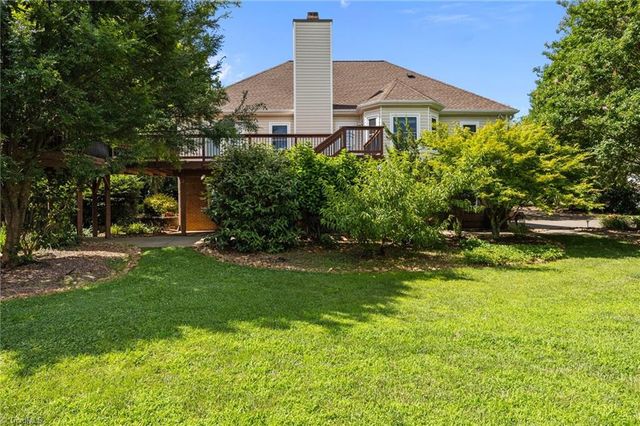 145 Savannah Court, Advance, NC 27006