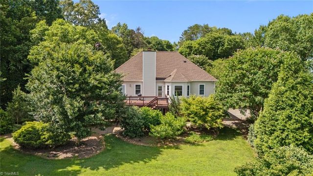 145 Savannah Court, Advance, NC 27006