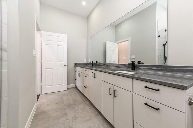 1834 Woodvine Drive, Houston, TX 77055